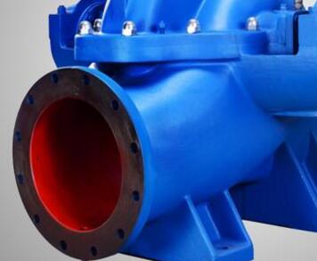 　　中開(kāi)泵，一種采購(gòu)單上面常見(jiàn)的一種泵類(lèi)產(chǎn)品，或者說(shuō)我們?cè)谝恍┩稑?biāo)項(xiàng)目上面也能看到它的身影。那么到底什么樣的水泵我們稱(chēng)其為中開(kāi)泵呢?其實(shí)中開(kāi)泵的型號(hào)也就那么幾種!  　　首先，中開(kāi)泵就是我們常說(shuō)的單級(jí)雙吸式離心泵，即：雙吸離心泵。此類(lèi)水泵只能輸送清水，不能含有雜質(zhì)，他最大的特點(diǎn)便是流量很大，因此我們又稱(chēng)其為大流量離心泵。(這里的大流量是指上千方每小時(shí)的出水量)  　　中開(kāi)泵的常用型號(hào)分別為：S型、SH型。  　　知道了這種水泵的特點(diǎn)那么對(duì)于它的用途想必也是一目了然了，只要是您需要流量上千方揚(yáng)程不是很高而且輸送清水，那么您就可以選擇這種水泵了，它的價(jià)格我們陽(yáng)光泵業(yè)是根據(jù)實(shí)際的參數(shù)決定。如果您需要的流量不是很大，那么您也可以選擇普通的管道離心泵就可以